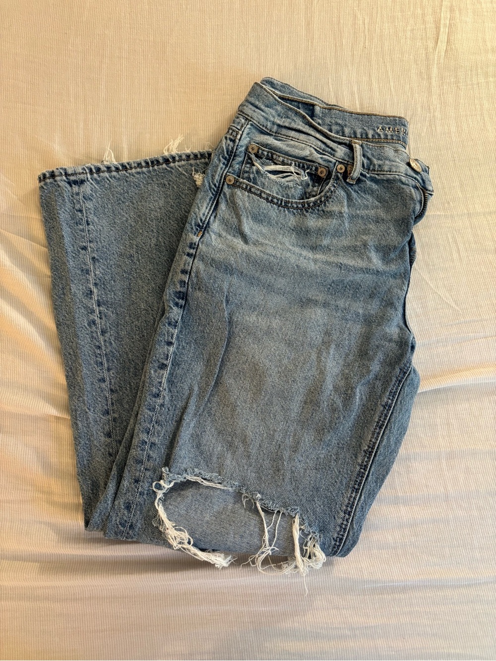 American Eagle Outfitters Light Blue Low Rise 90s Bootcut Jeans